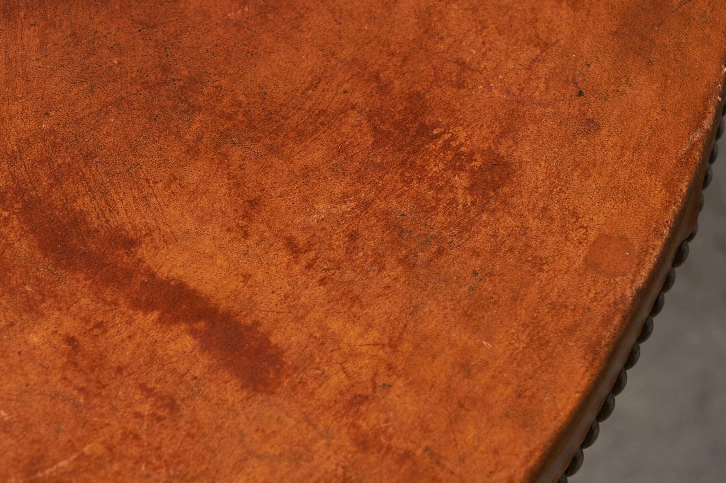 Table basse mid-century bois massif cuir