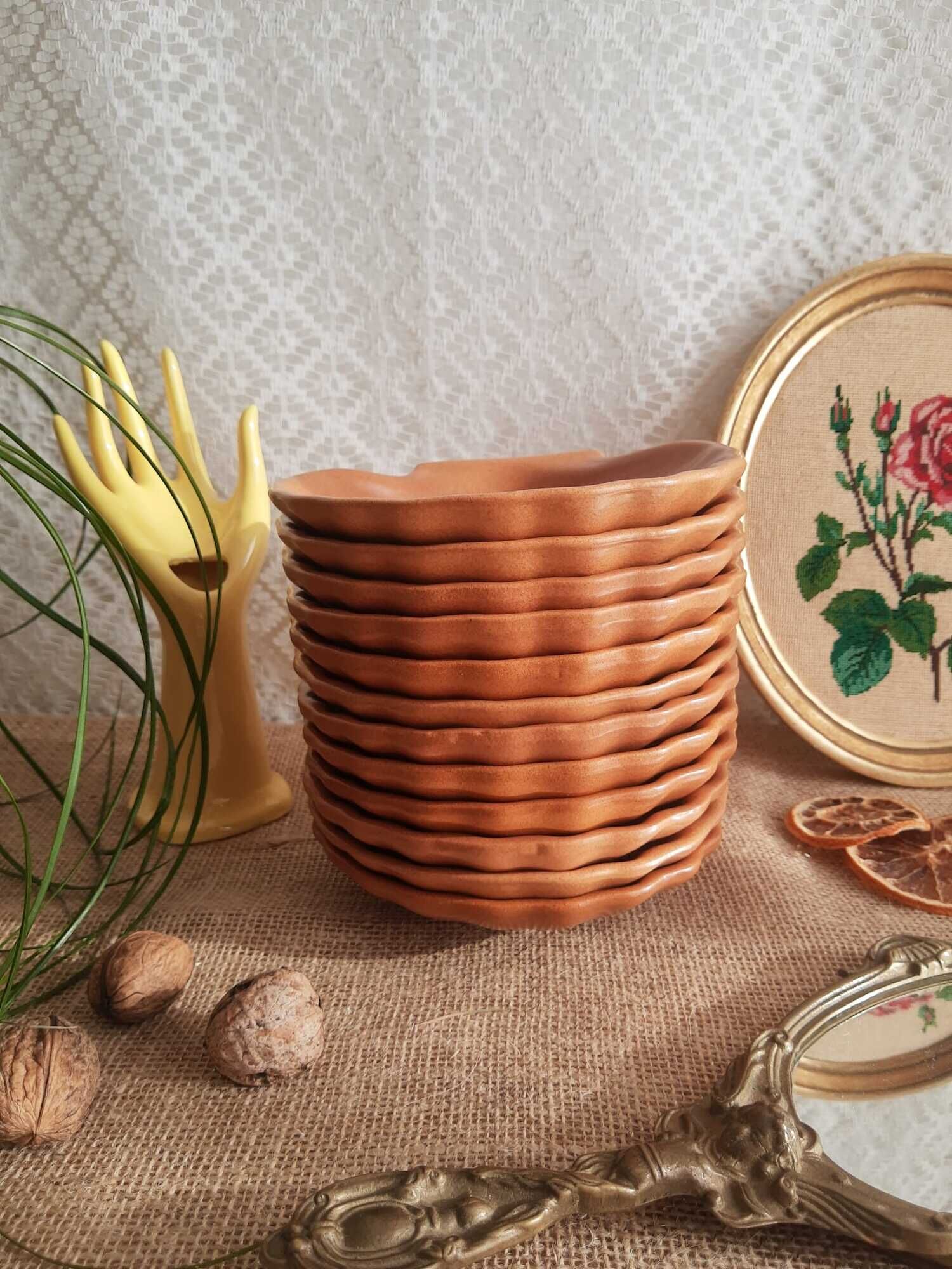 Set of 12 scallops in cognac sandstone Émile Henry - vintage