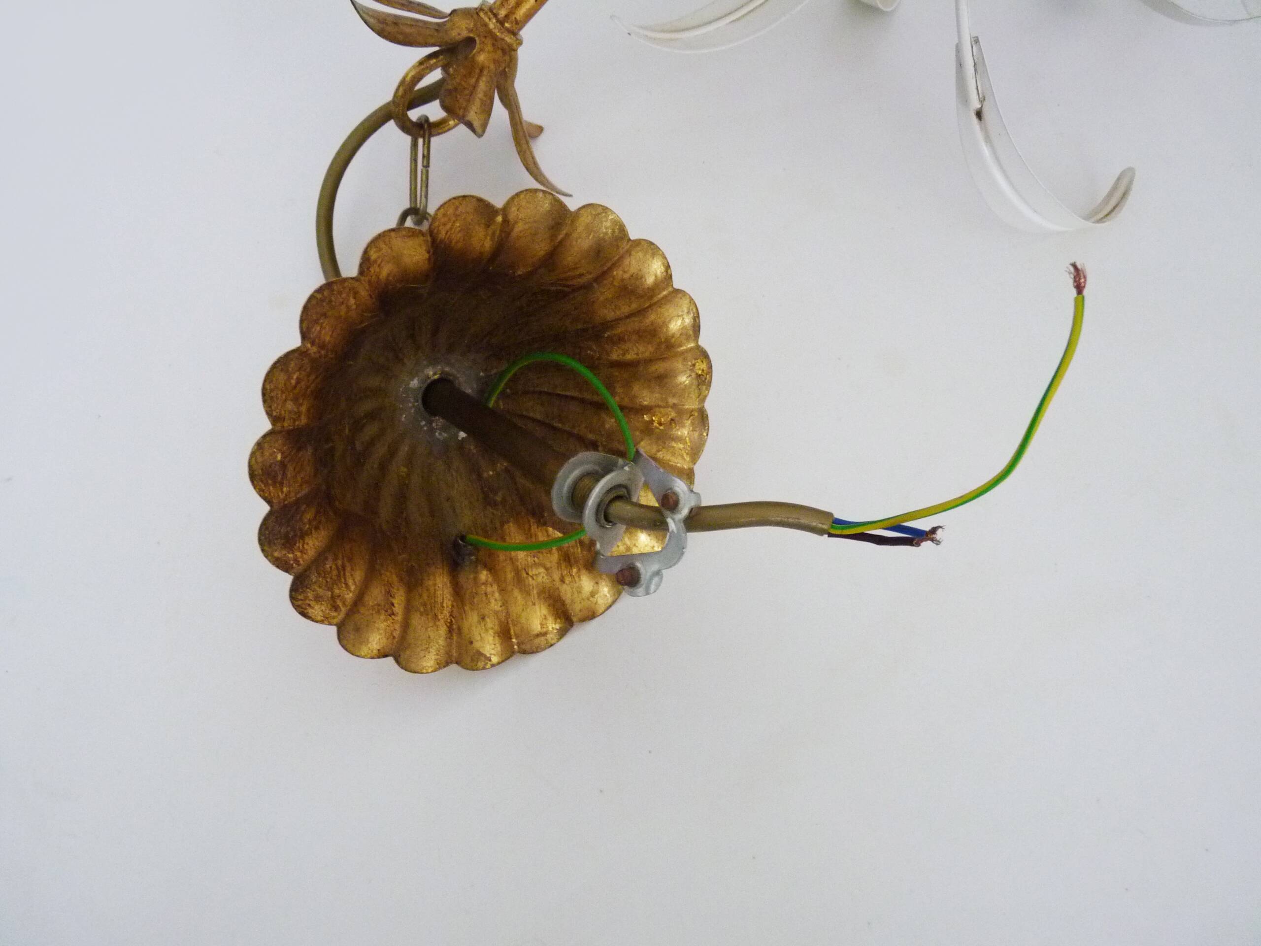 Lustre vintage 3 feux en métal blanc et doré vieilli, feuilles de palmier