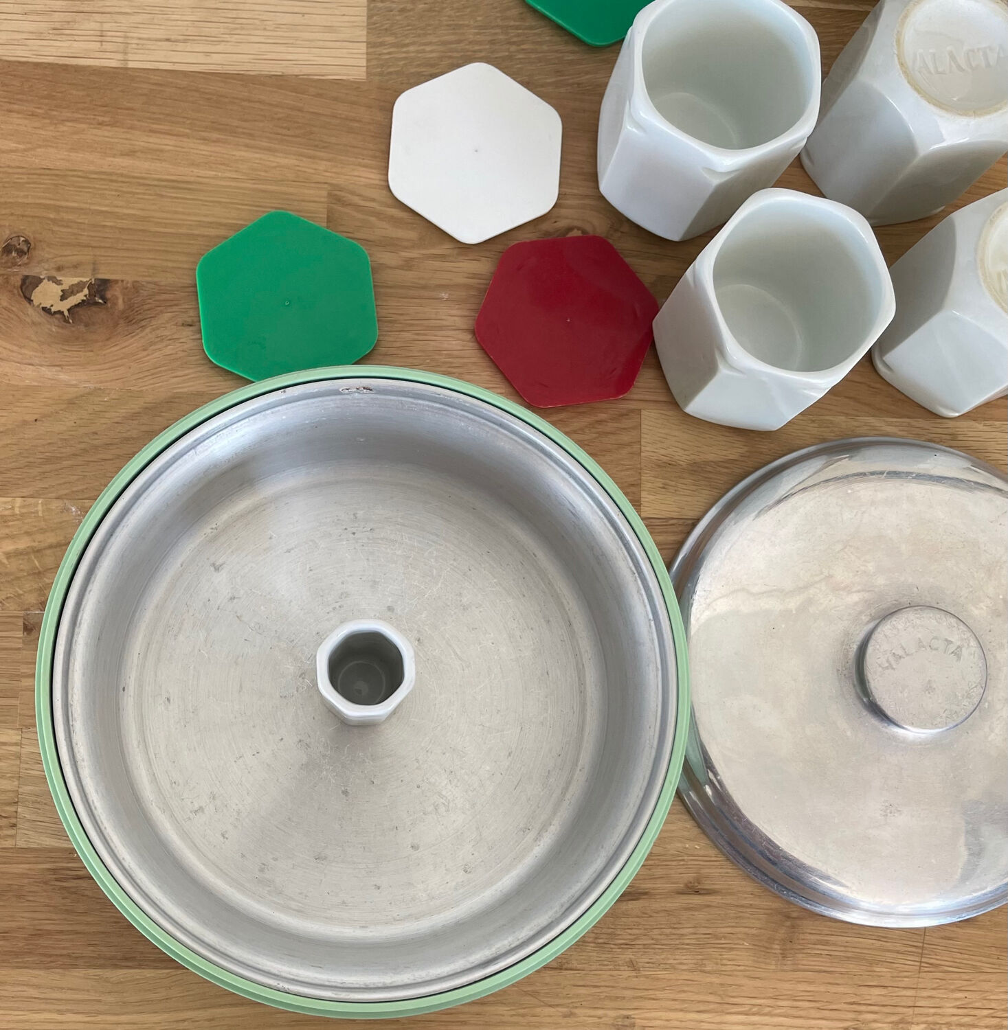 Yogurt maker Yalactia 1950