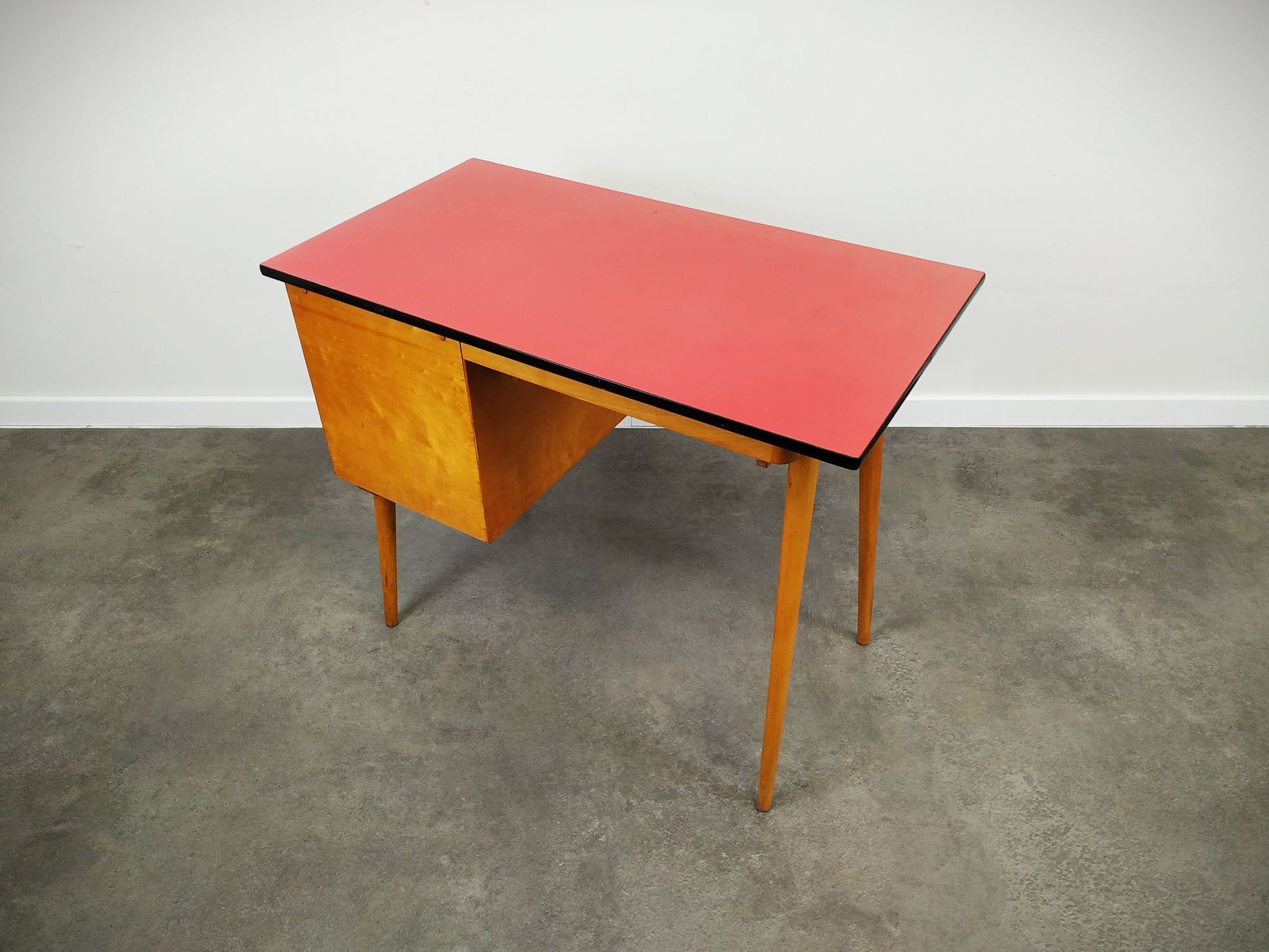 Bureau bois et formica 60's