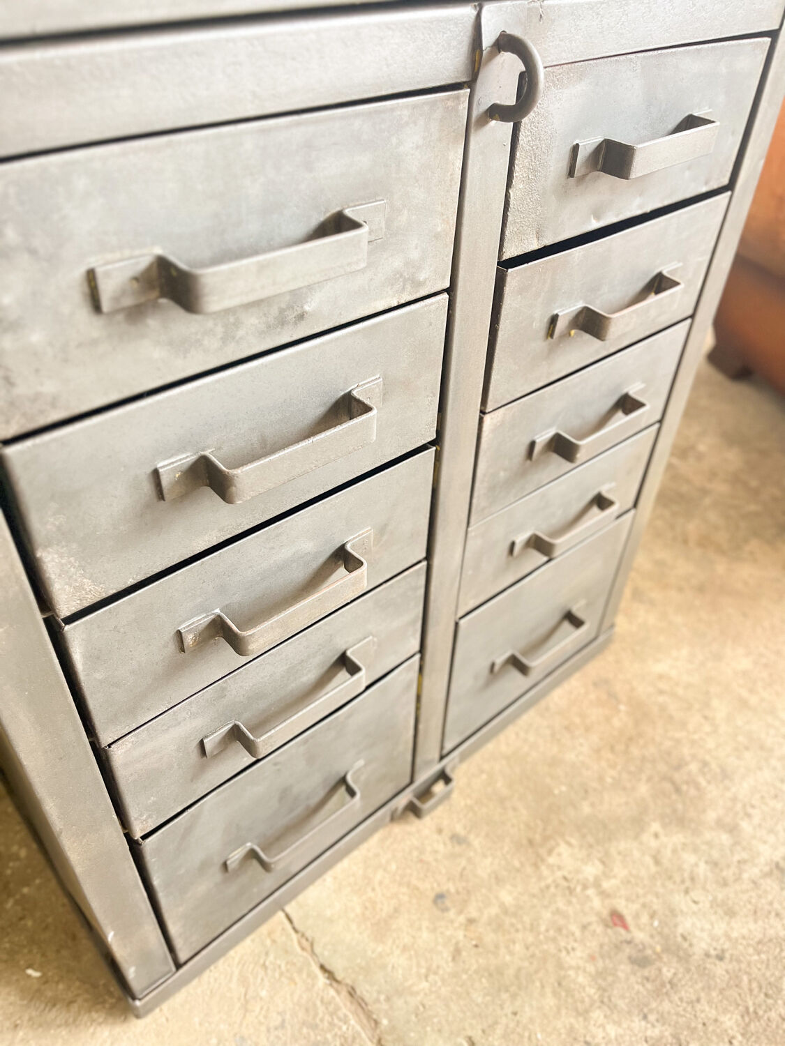 Ancien établi militaire