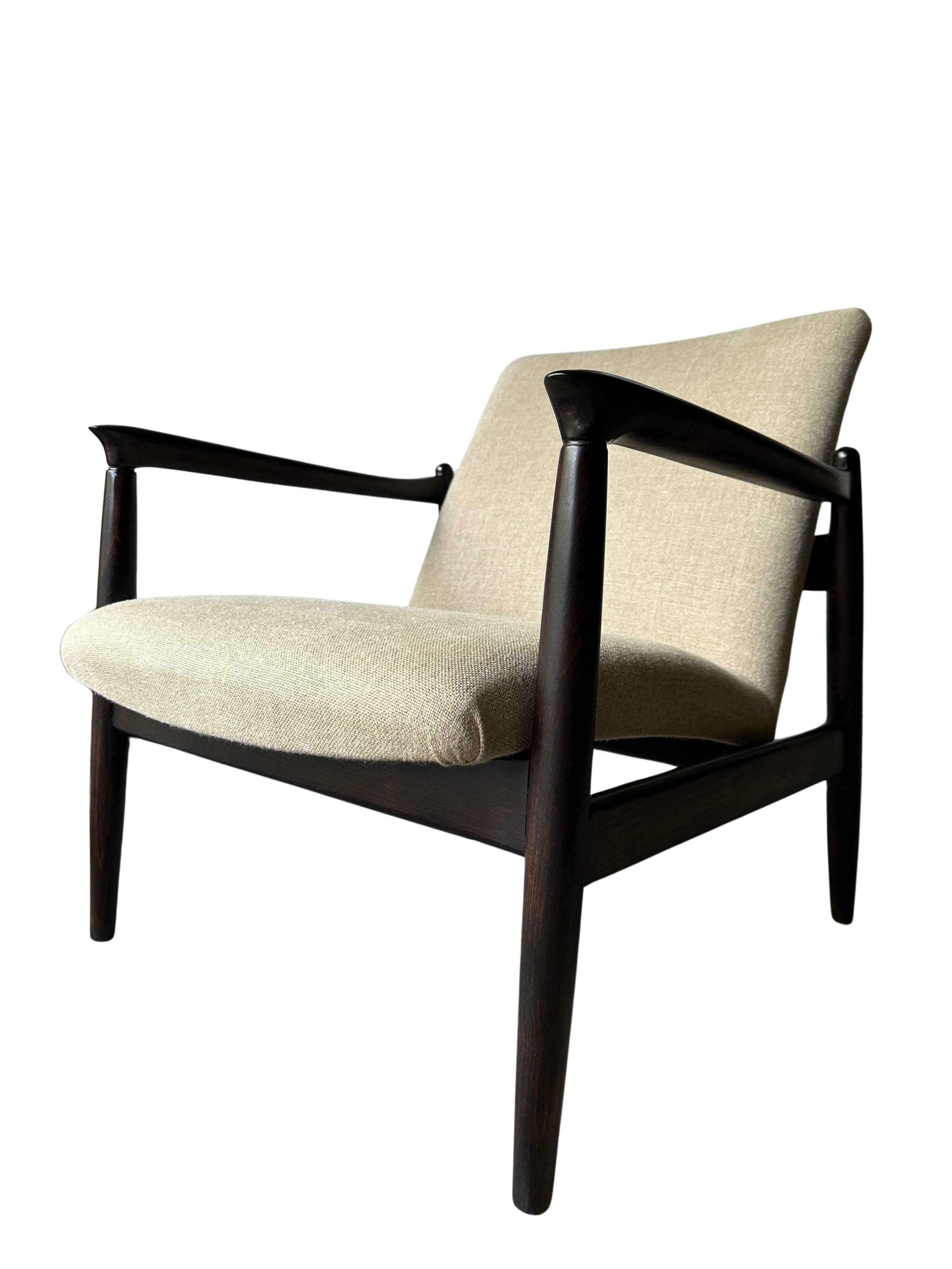 Pair of vintage GFM-64 pure linen armchairs by Edmund Homa, 1960s