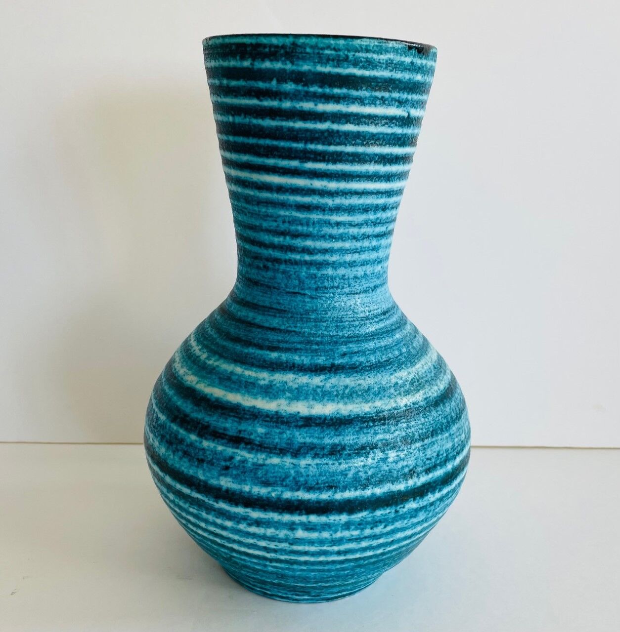 Baluster vase Accolay series "Gauloise"
