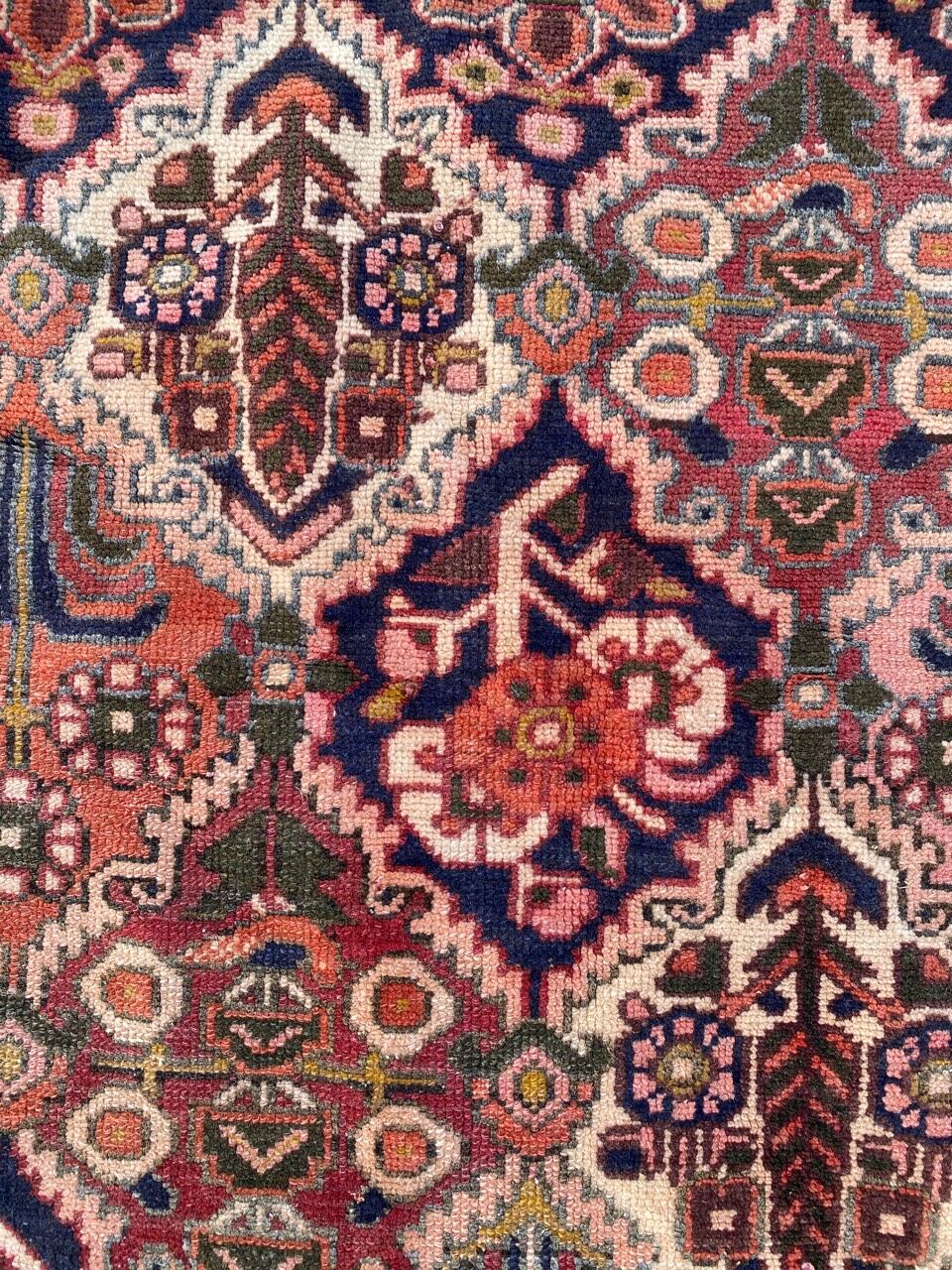 Bakhtiar Persian vintage carpet 210x296 cm