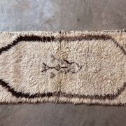 Azilal beige Berber rug - 191 x 79 cm