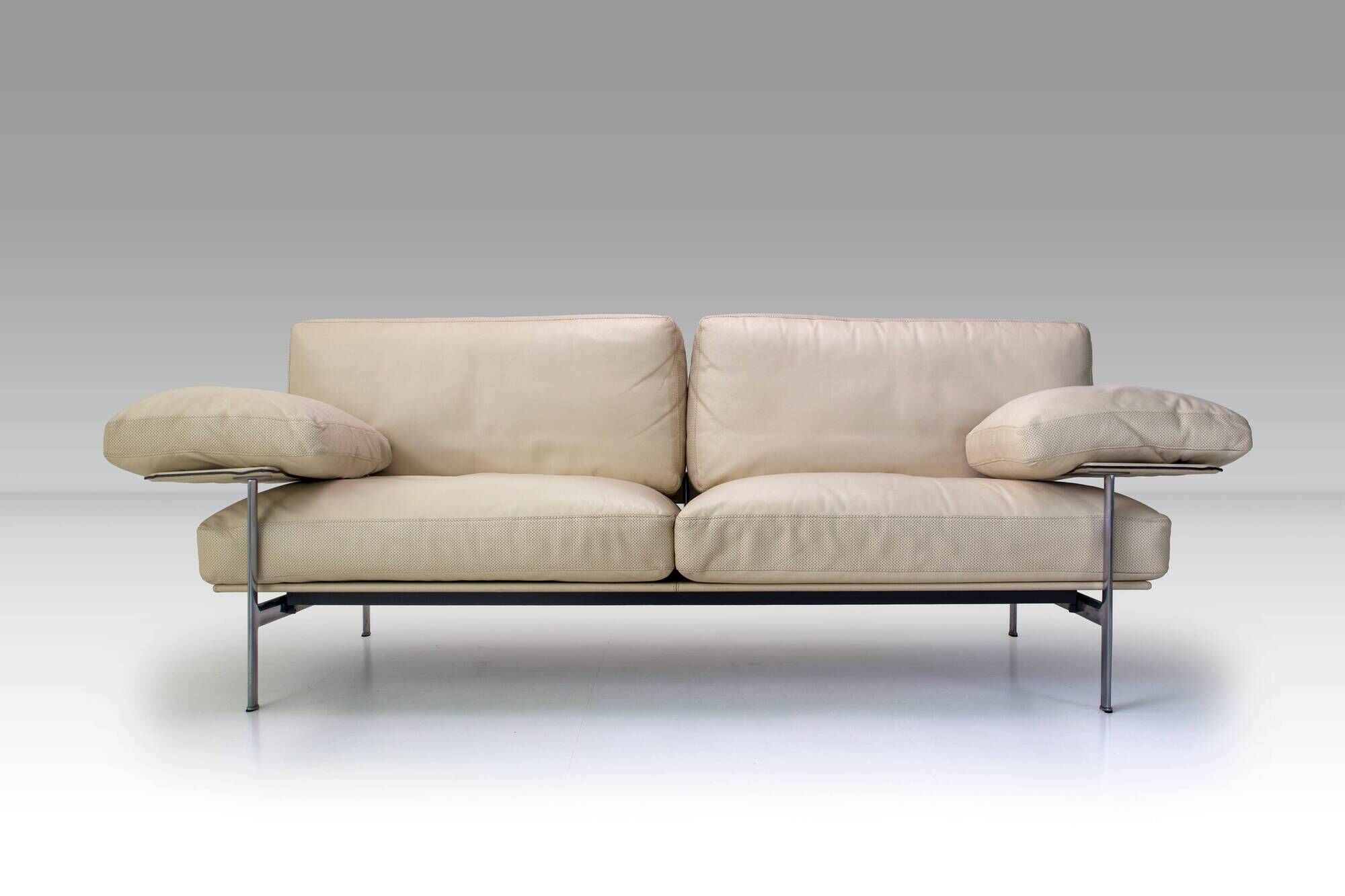 Diesis Sofa for B&B Italia, by Antonio Citterio and Paolo Nava