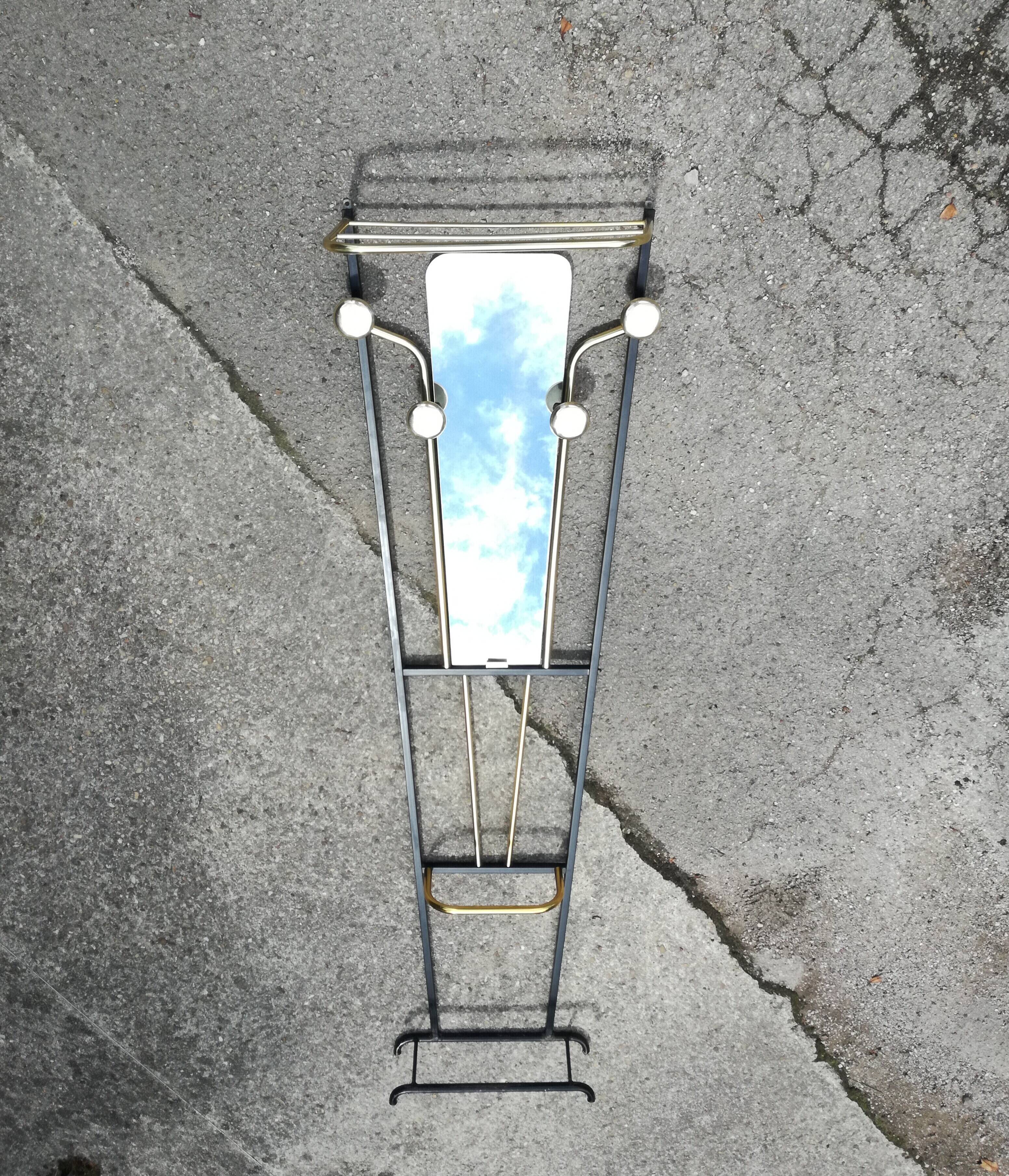 Mirrored and 4-patère coat rack