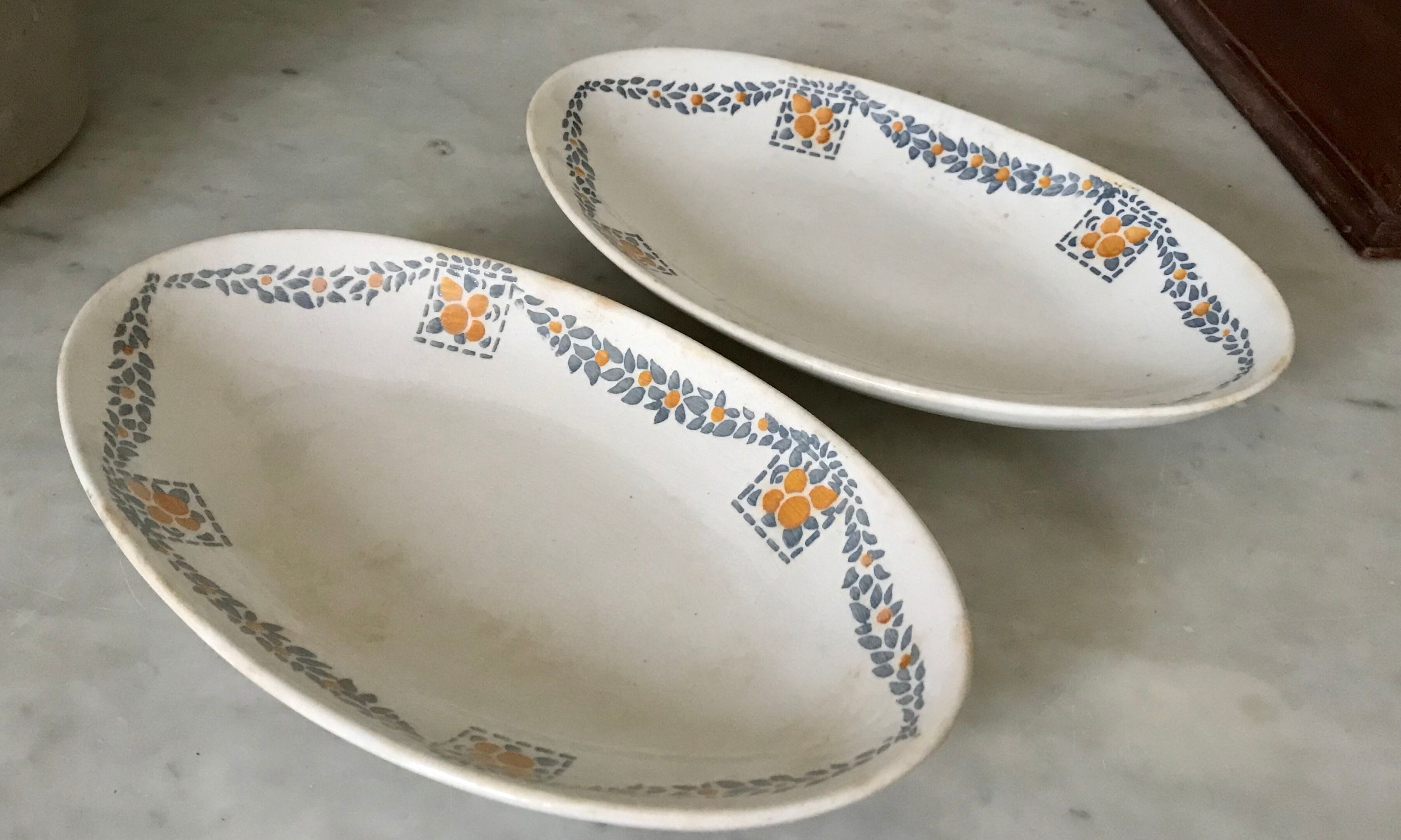 Old dishes HBCM model Georges