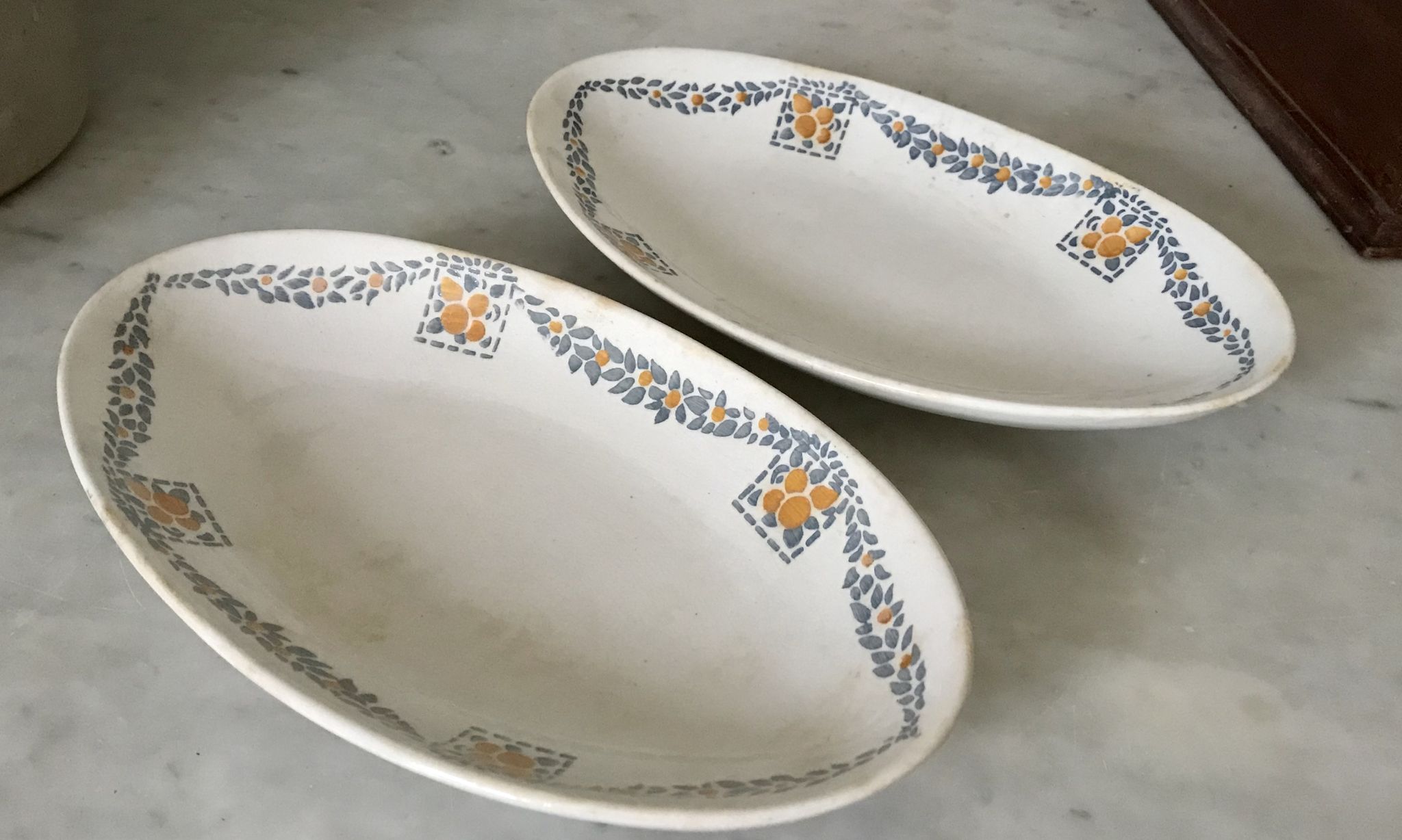 Old dishes HBCM model Georges