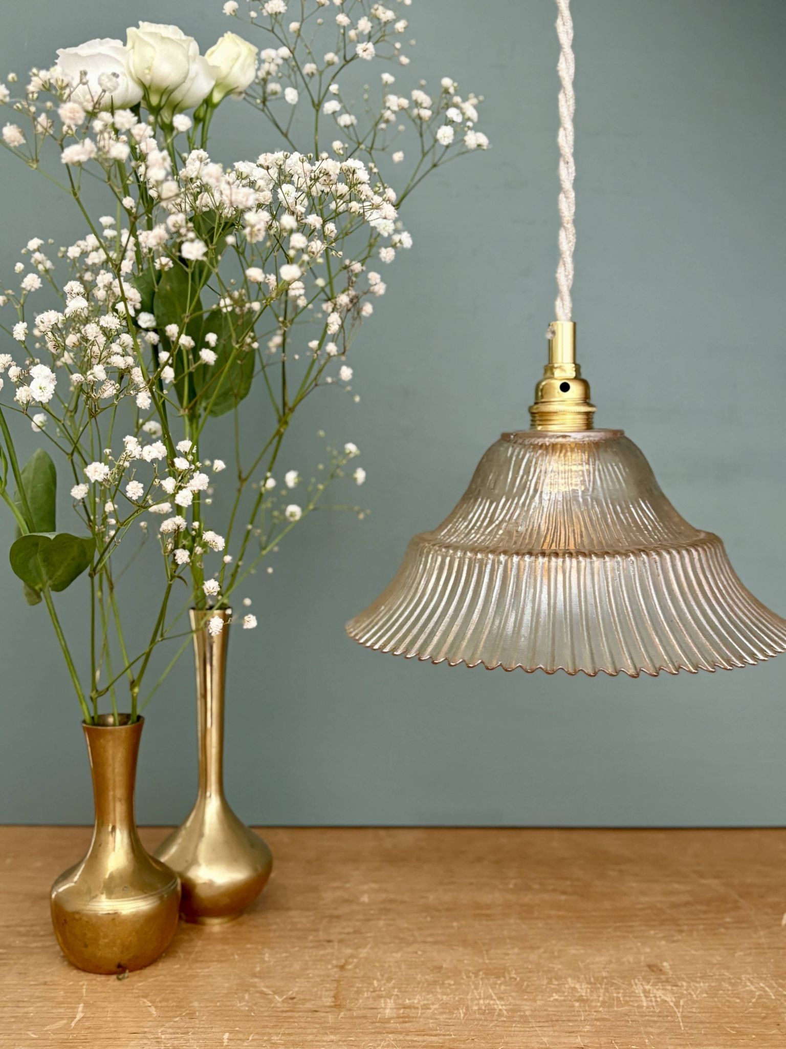 Vintage amber ribbed glass lampshade pendant light
