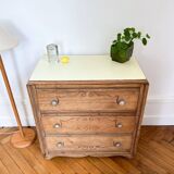 Art Deco chest of drawers in solid oak