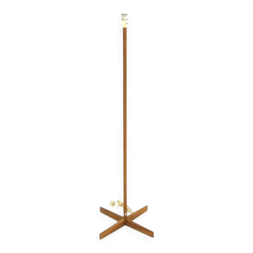 Scandinavian pine floor lamp, Sweden, 1960