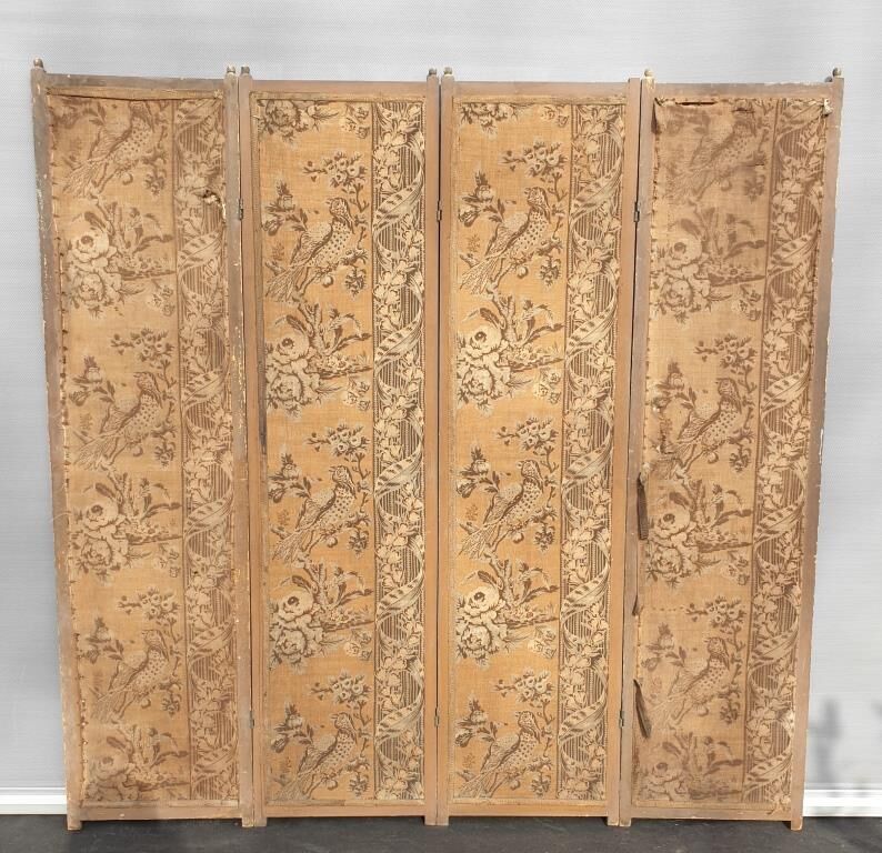 Screen 4 fronts of Indian wood and fabrics and silk at the end of the 19th century
