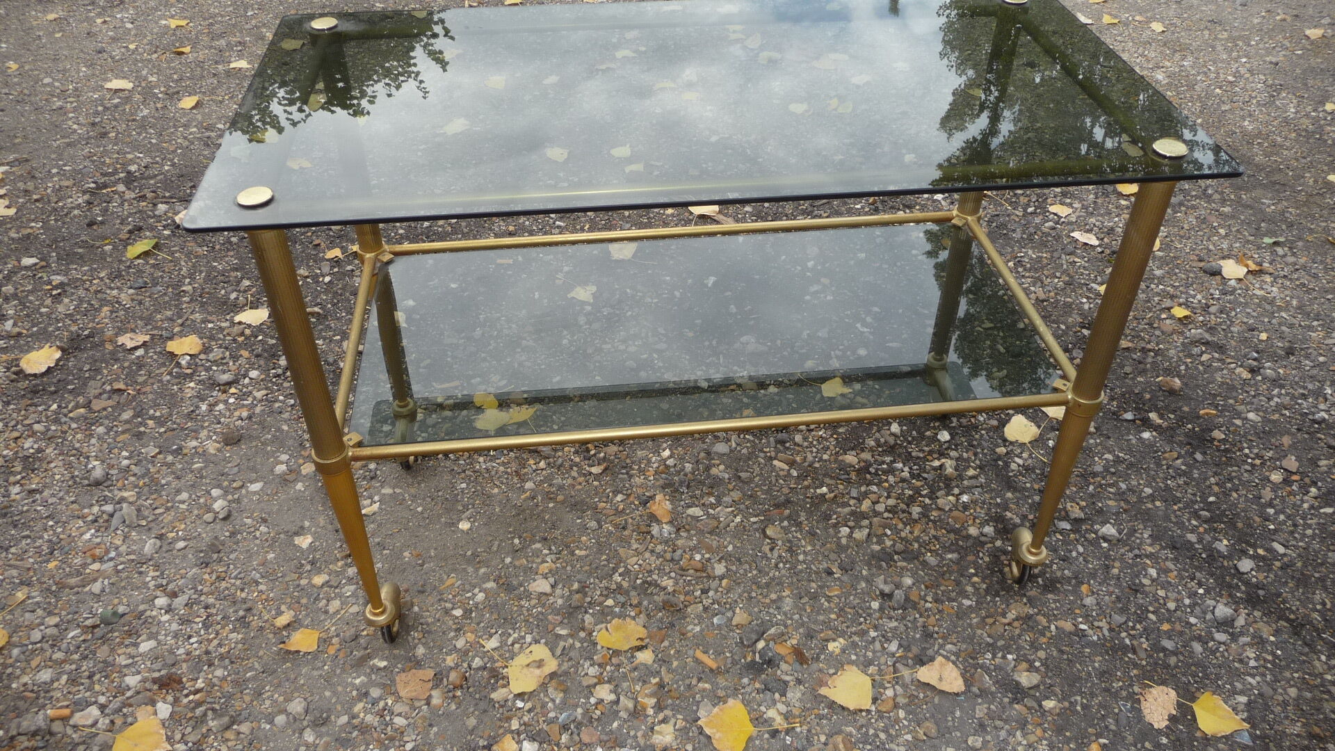 Table basse verre et laiton vintage