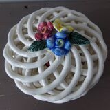 Pot with slurry lid