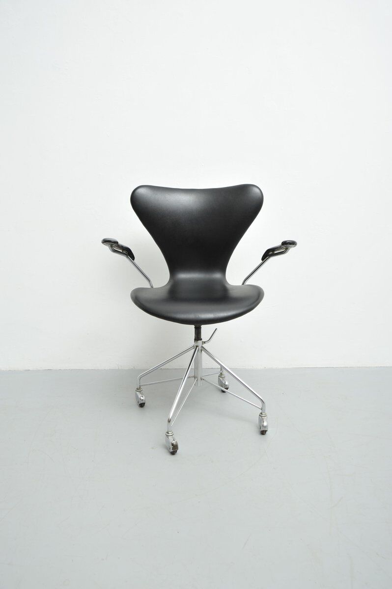 Swivel model 3217 desk chair by Arne Jacobsen for Fritz Hansen, 1950s