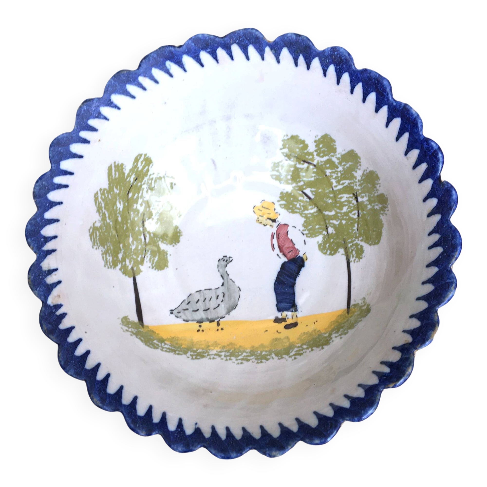Coupe en faïence ancienne