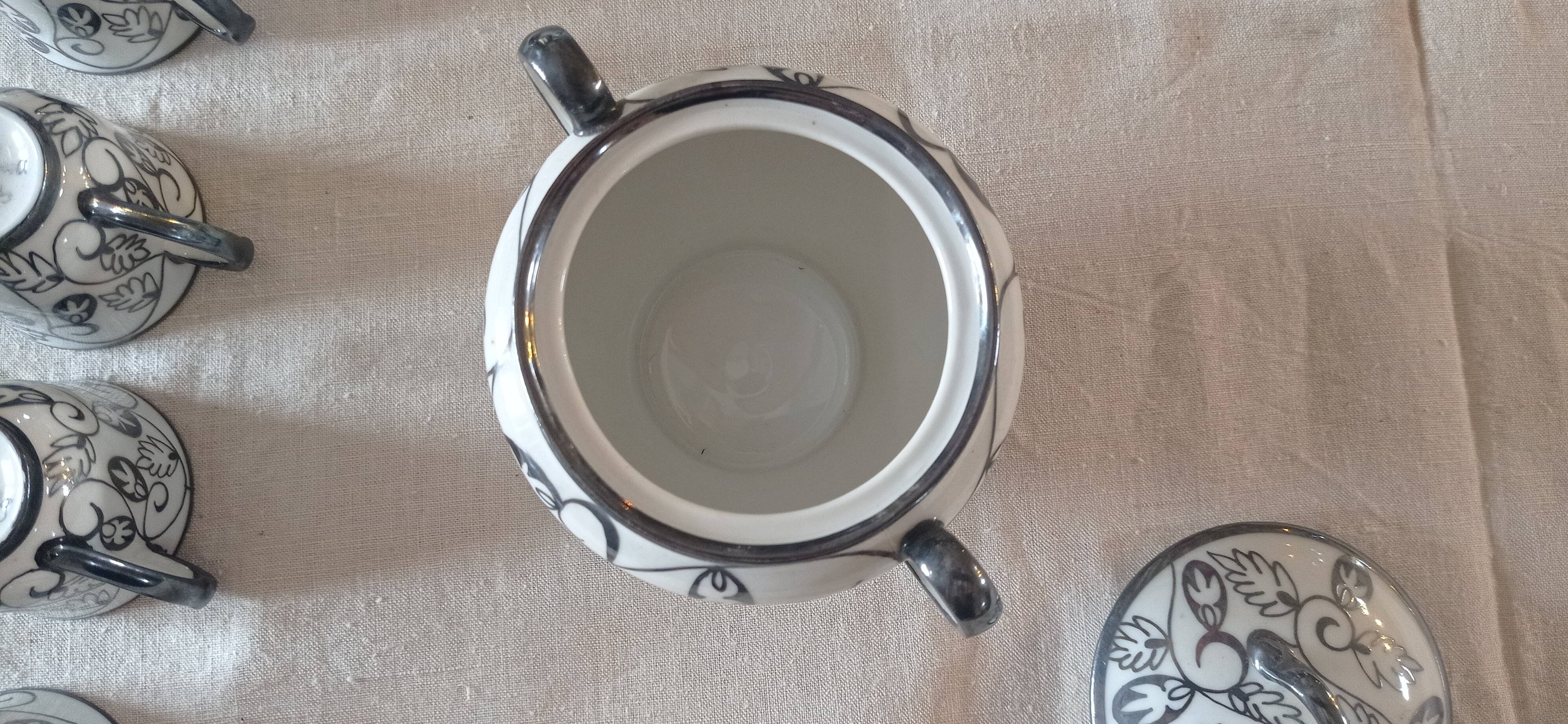 Coffee/tea service, glazed porcelain in Art Deco style, Saint Graal model.