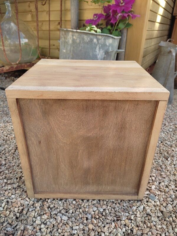 Table de nuit
