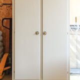 Armoire vintage