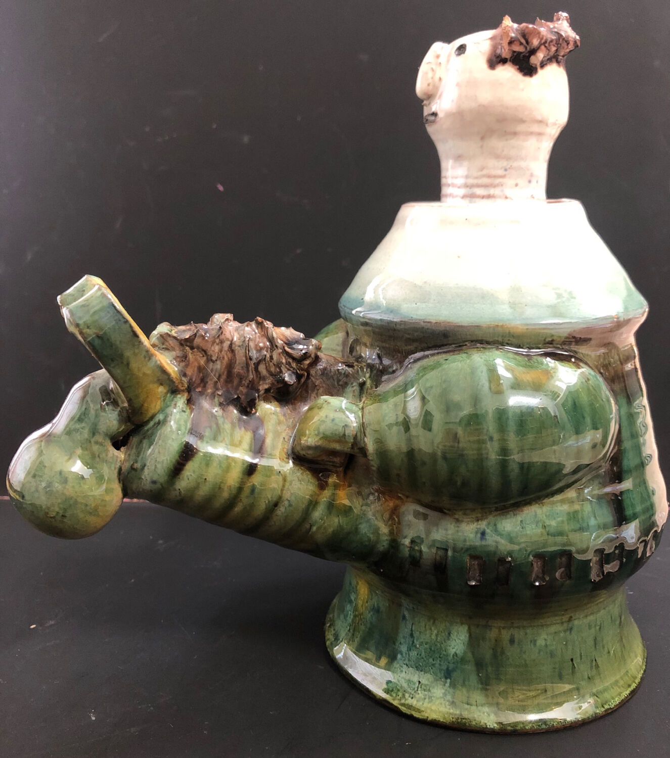Ceramic shaped piece by Mária Sövegjártó