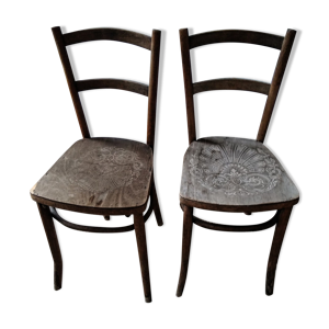 Chaise anciennes en bois