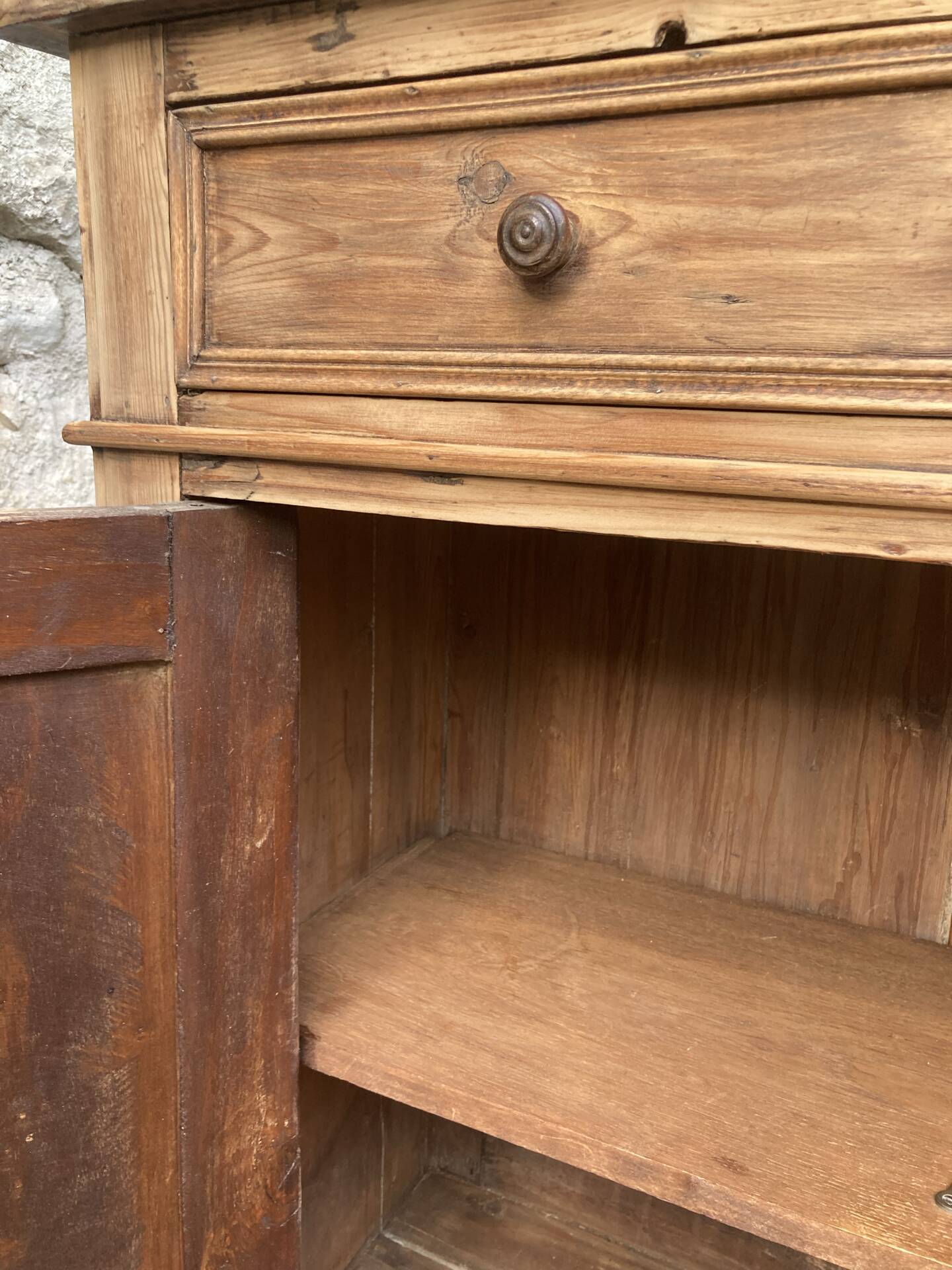 Old buffet