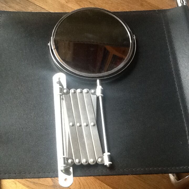 Round mirror 18x33cm