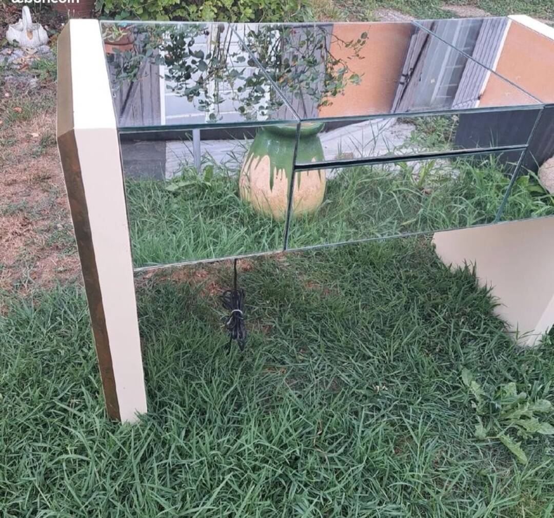 Vintage coifuse. Year 1970. Jean Claude Mahey.