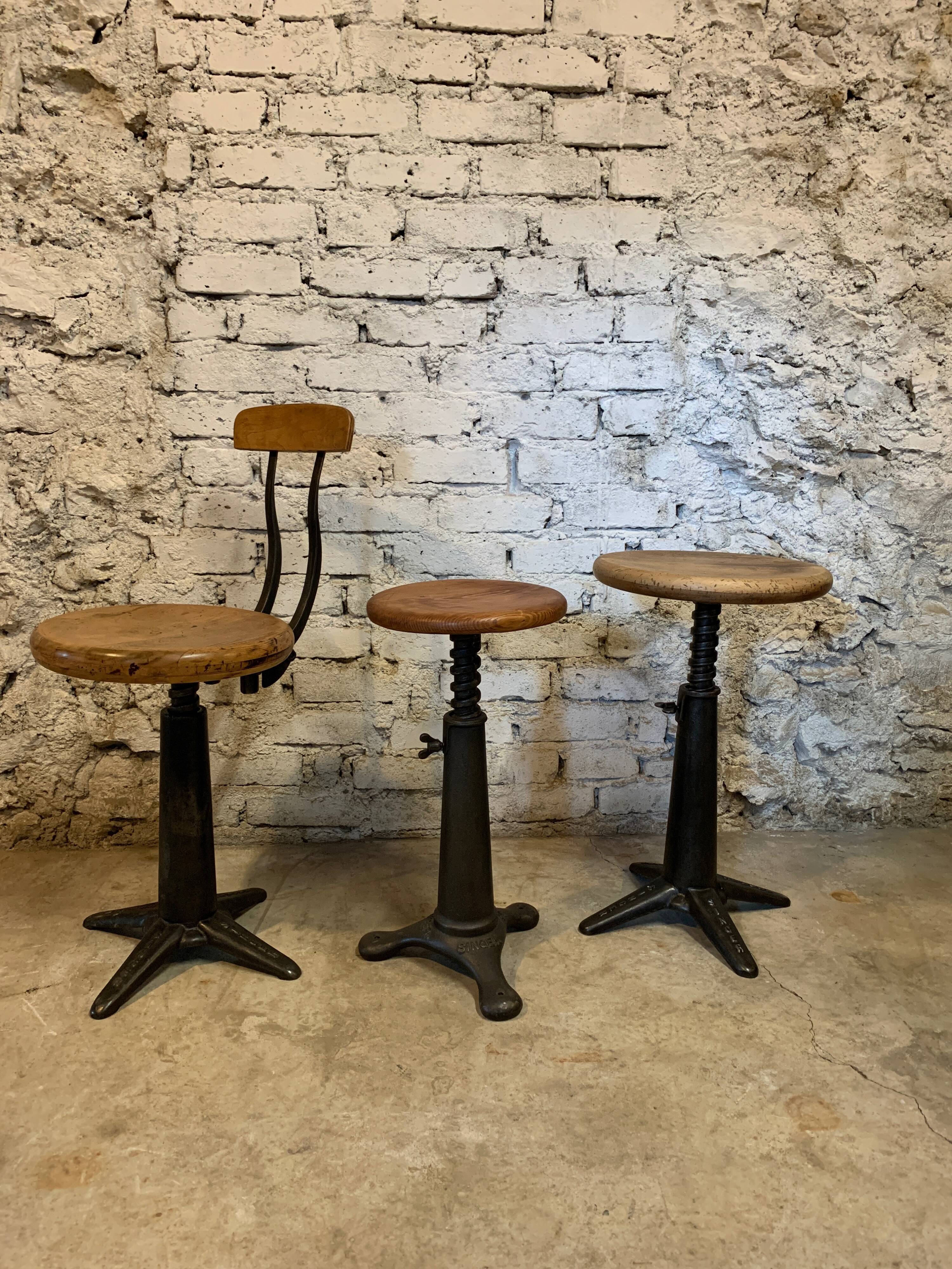 Singer tripod stool from the 1920s