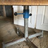 '50s industrial office chair adjustable in height