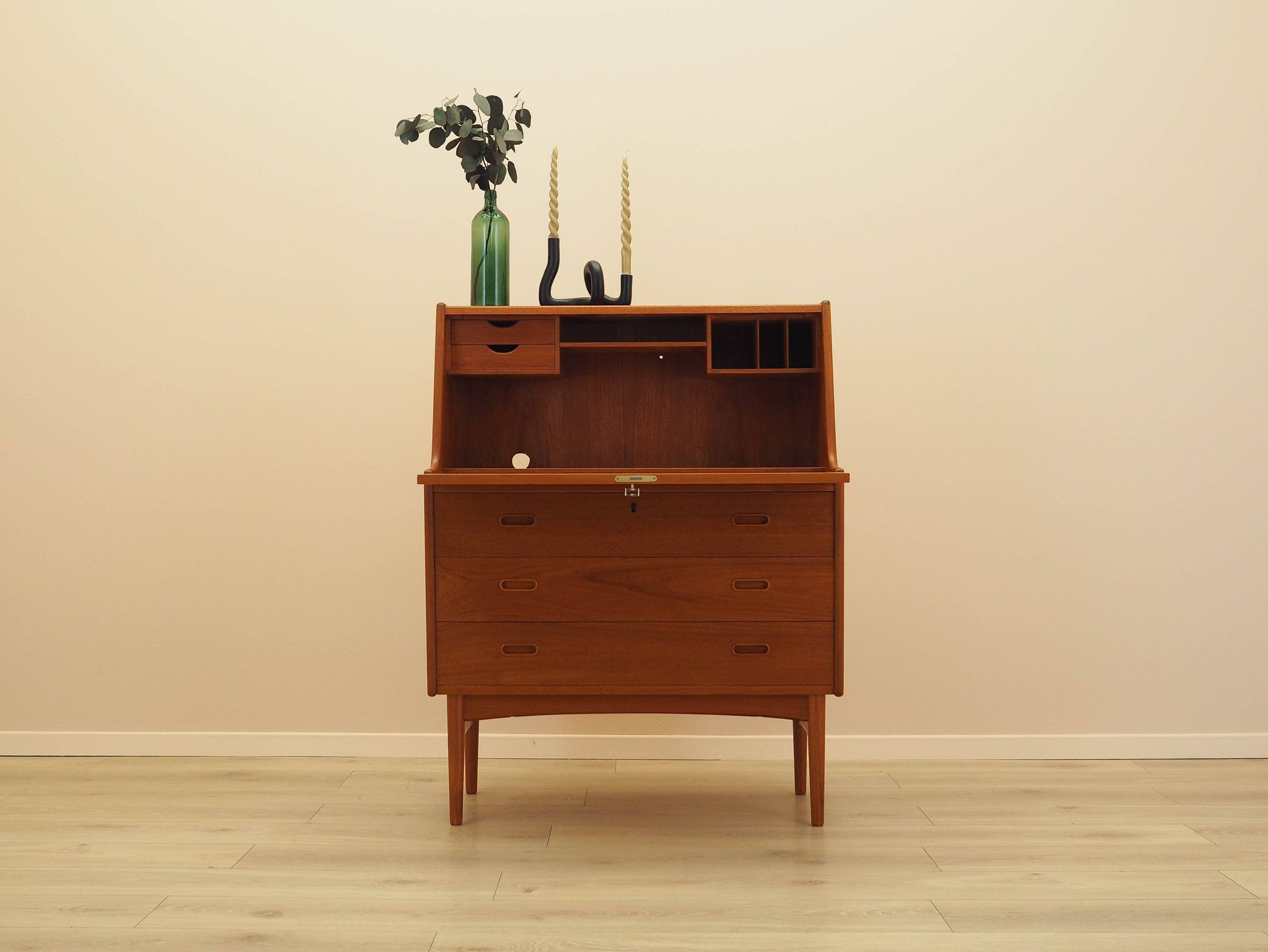 Teak secretary, Danish design, 1960s, Arne Wahl Iversen, Vinde Møbelfabrik