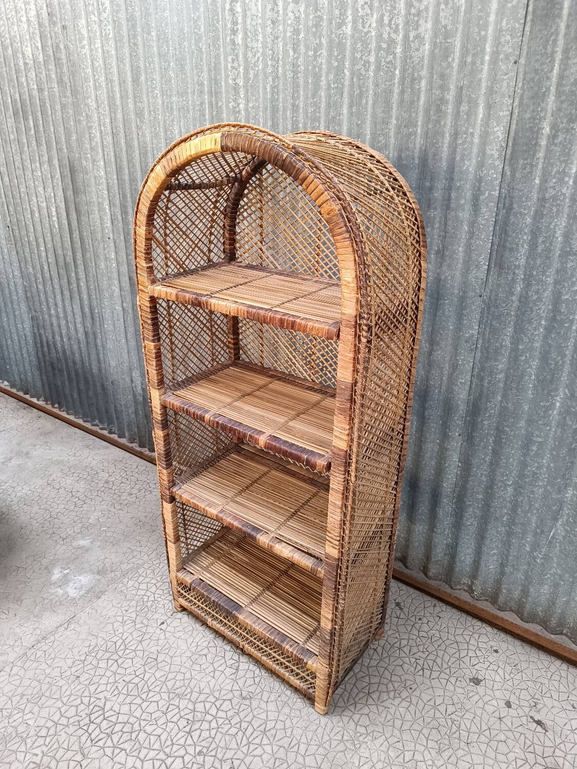 Bibliothèque en osier rotin