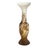 Vase in glass paste