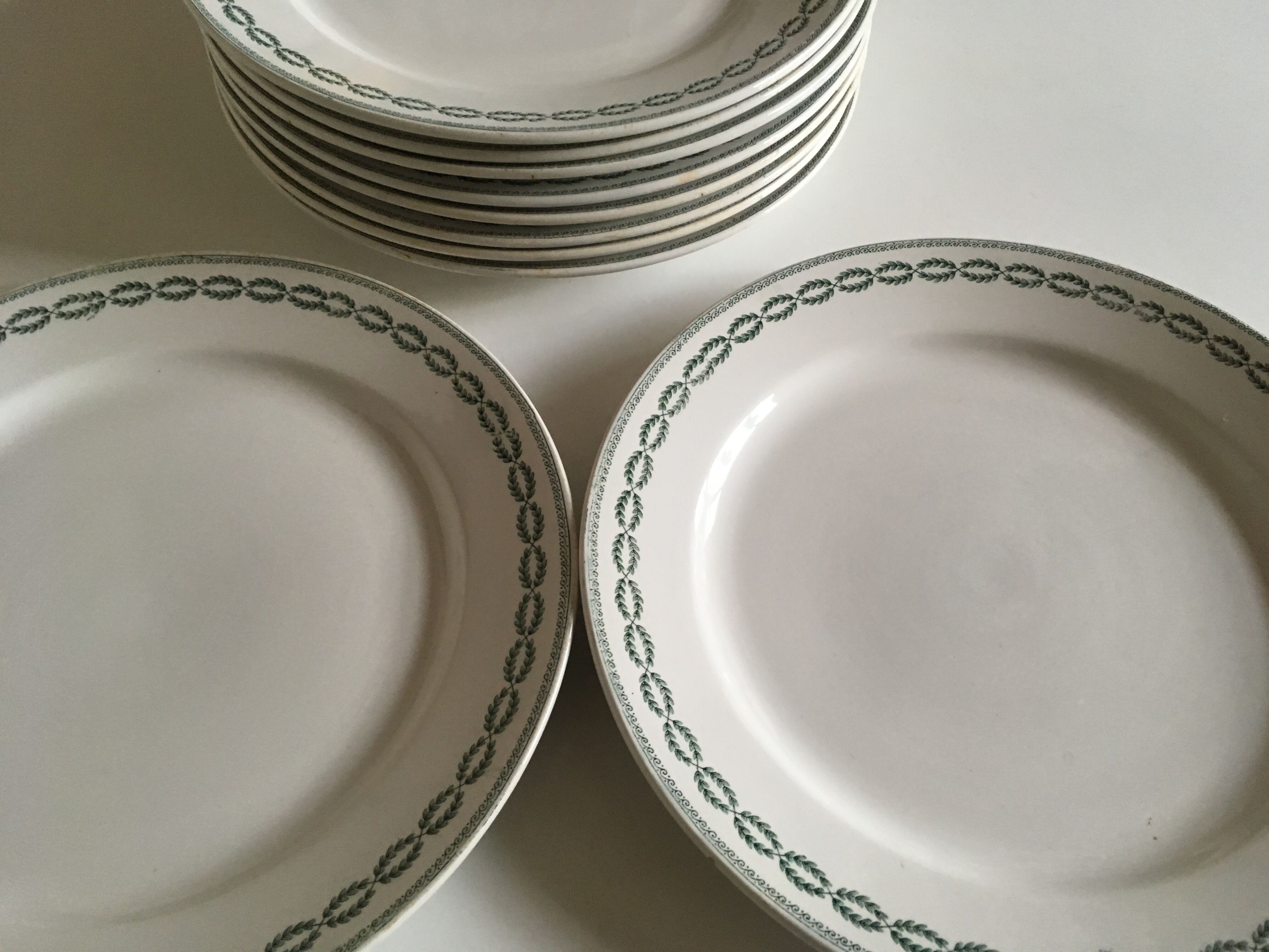 Set of 10 plates Sarreguemines 1900 faience U-C Nobilis