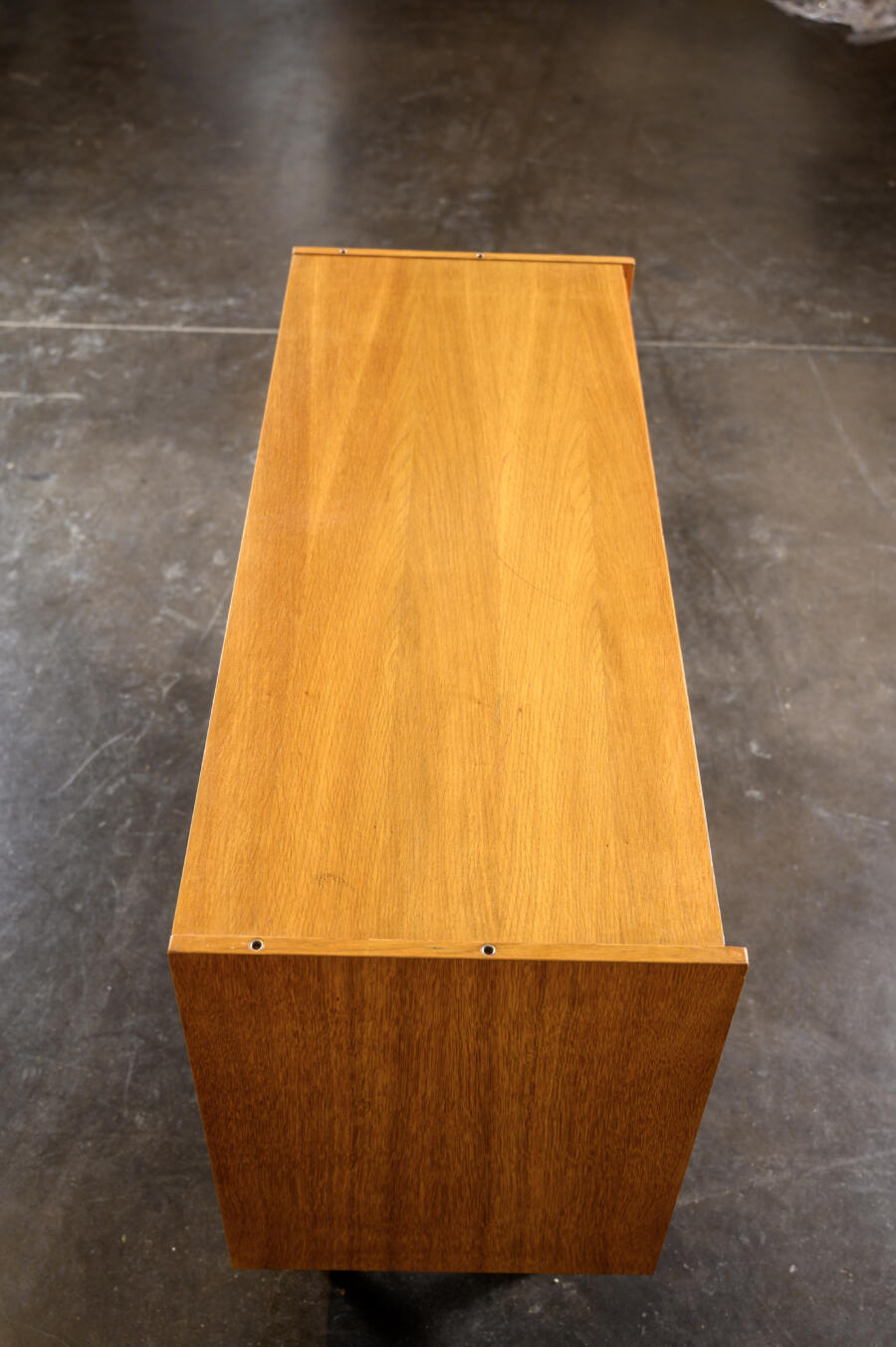 Buffet Jiroutek en bois