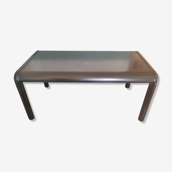 Orsay series table by Gae Aulenti