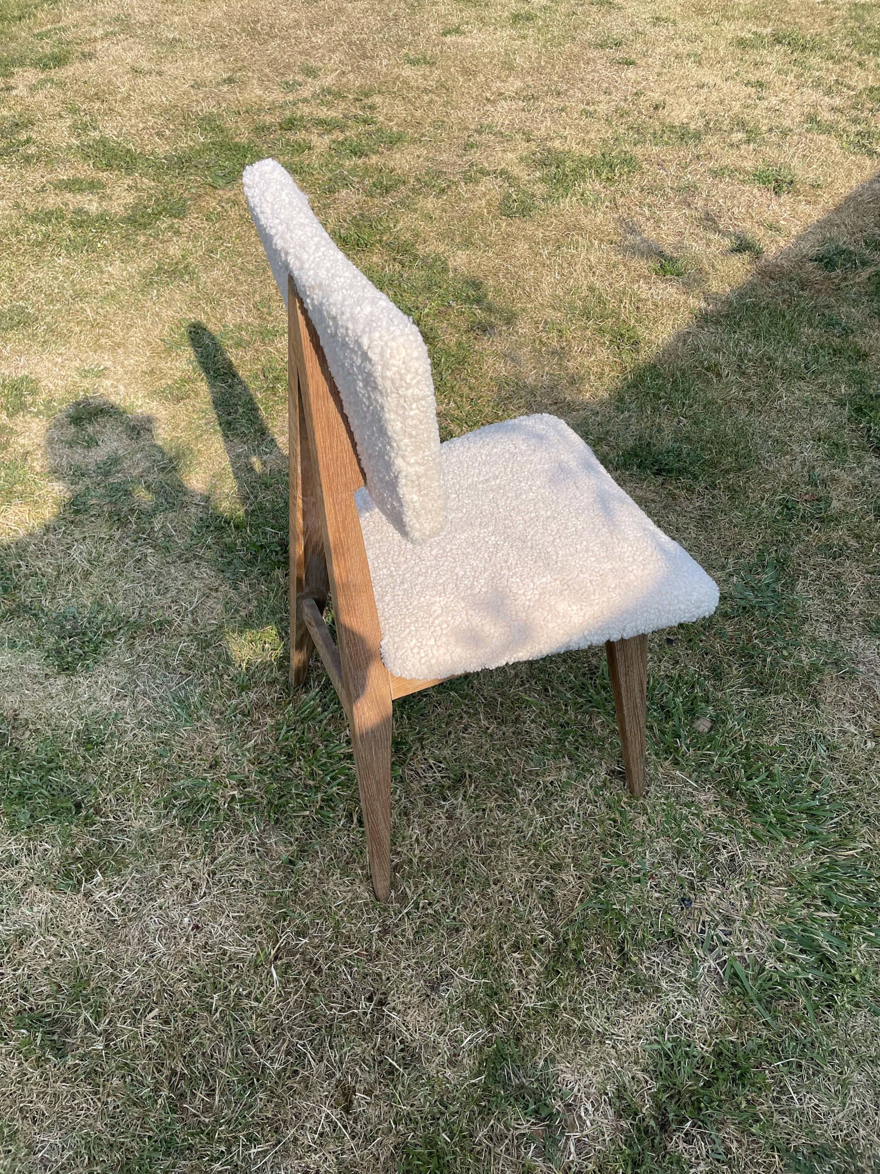 Set of 4 minimalist oak chairs from the 50s