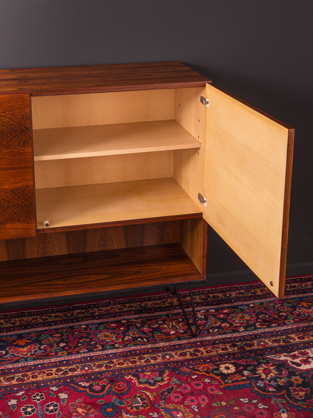 Rosewood chest of drawers from the 1960s
