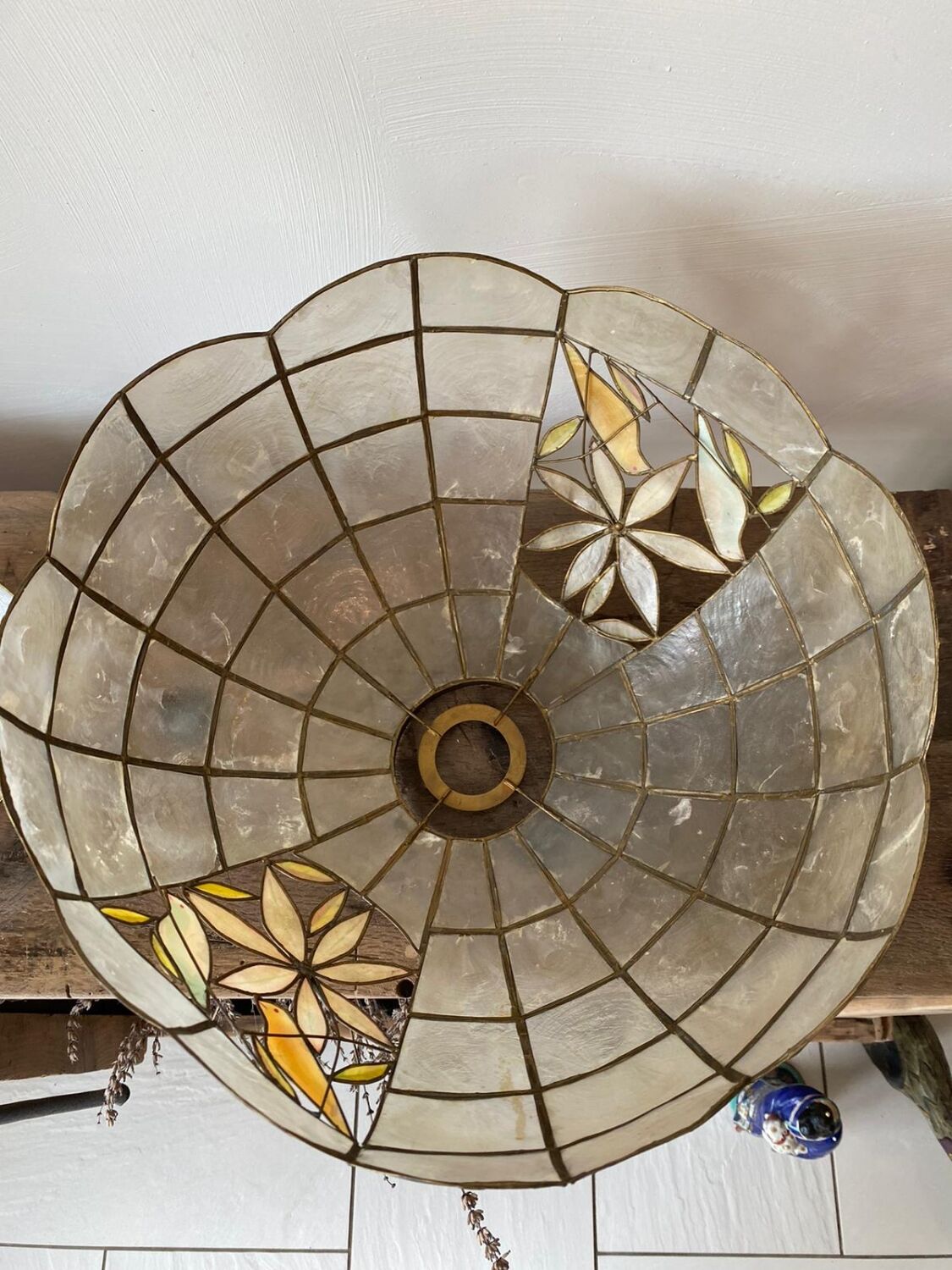 Lustre suspension nacre et laiton