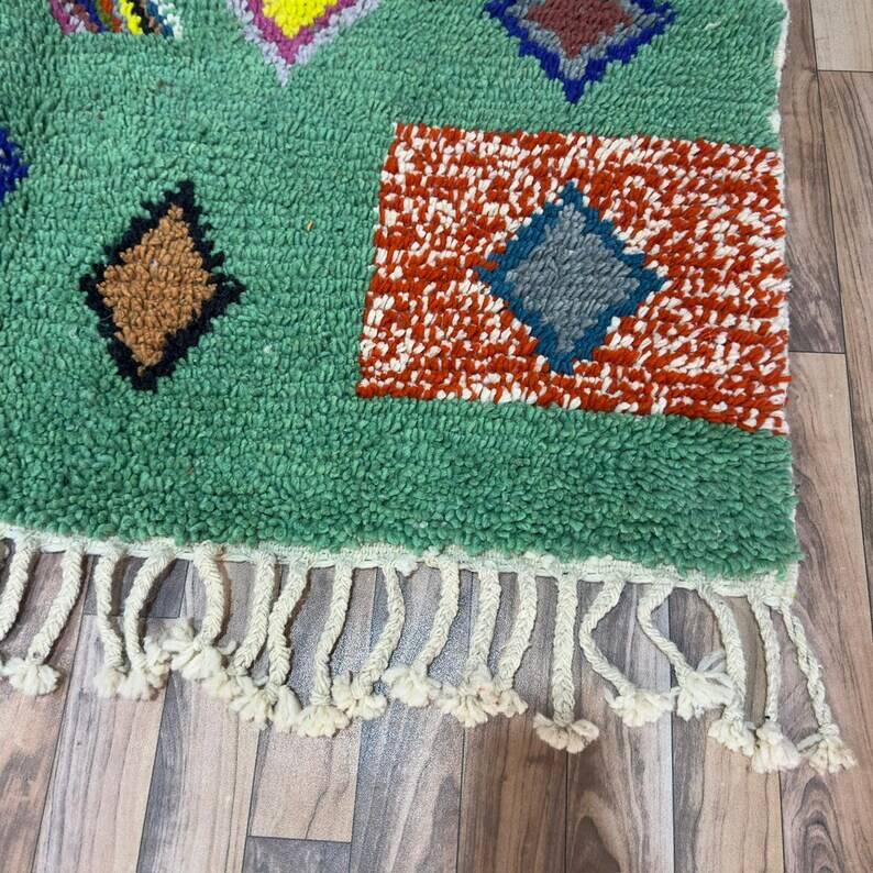 Moroccan Berber rug 250cm x 150cm