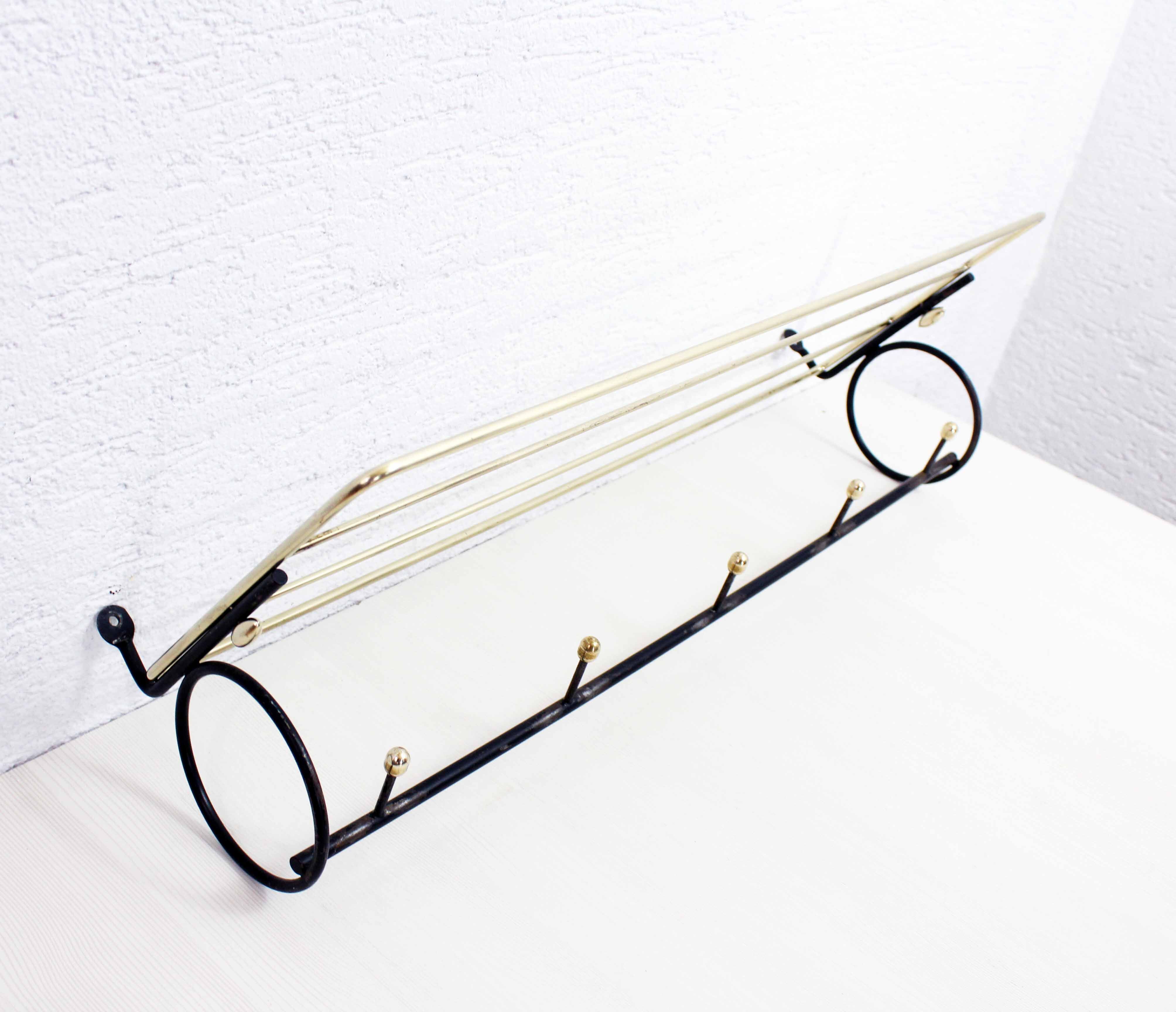 Wall-mounted coat rack