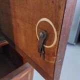 Antique chest of drawers