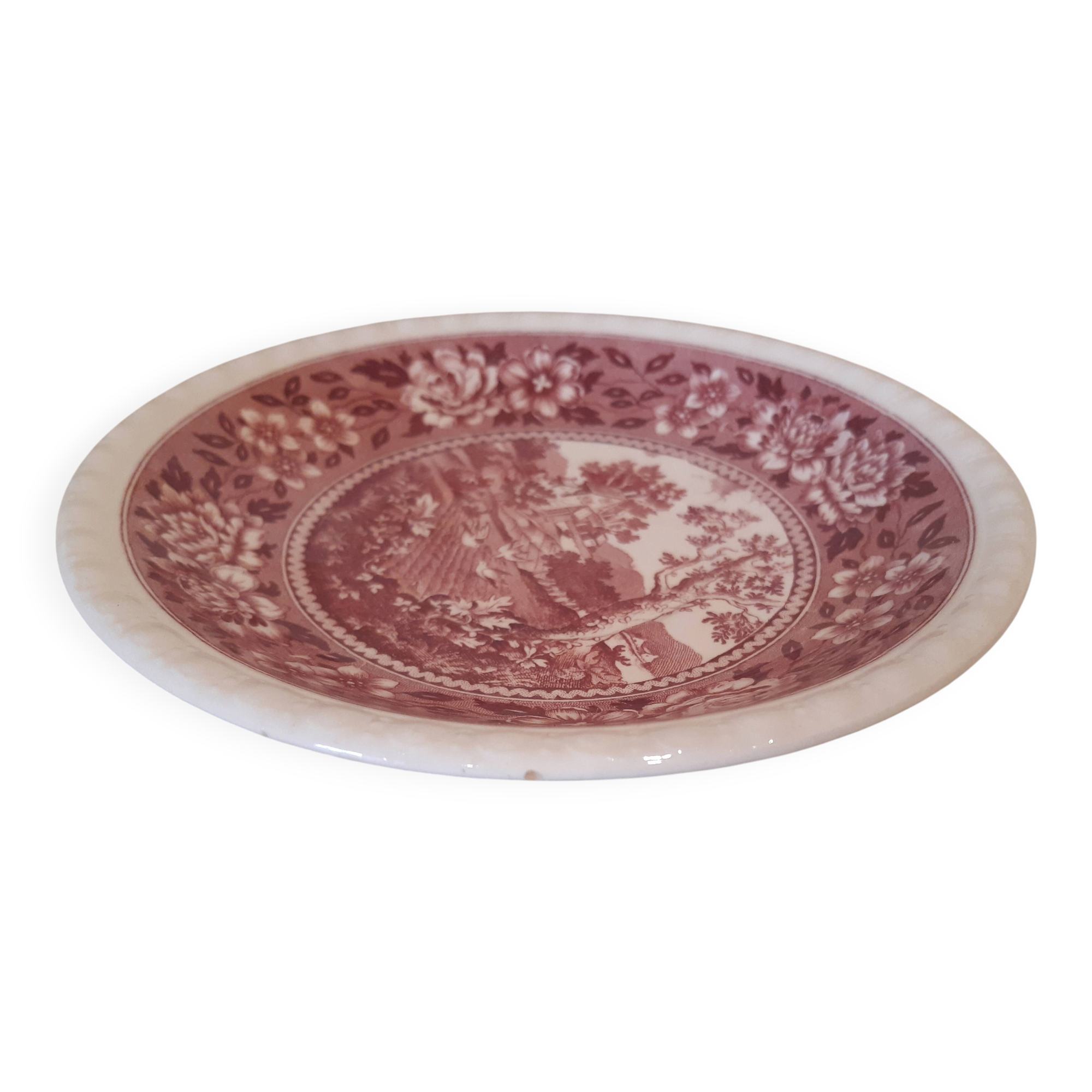 Old earthenware dessert plate, red country-style decoration by Villeroy and Boch.