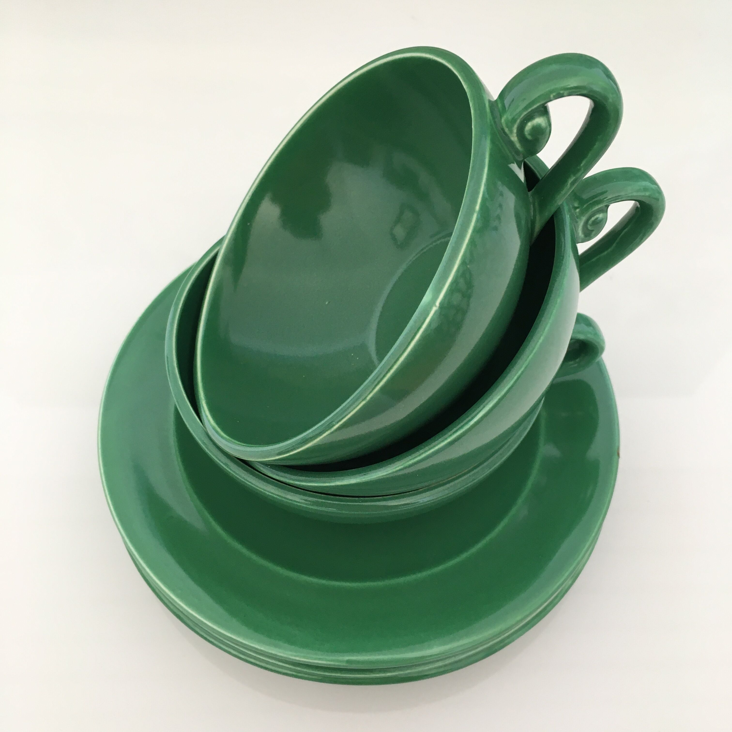 Set of 3 green cups