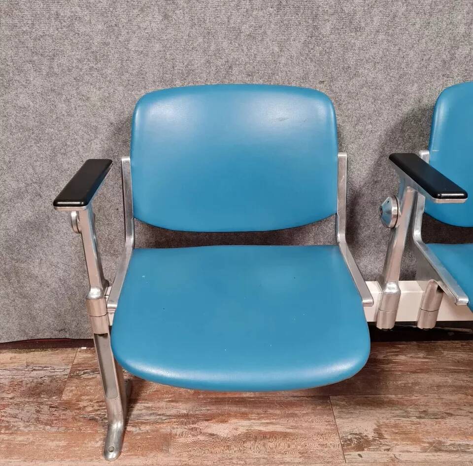 Giancarlo Piretti for Castelli Italy 3 seater airport bench in blue