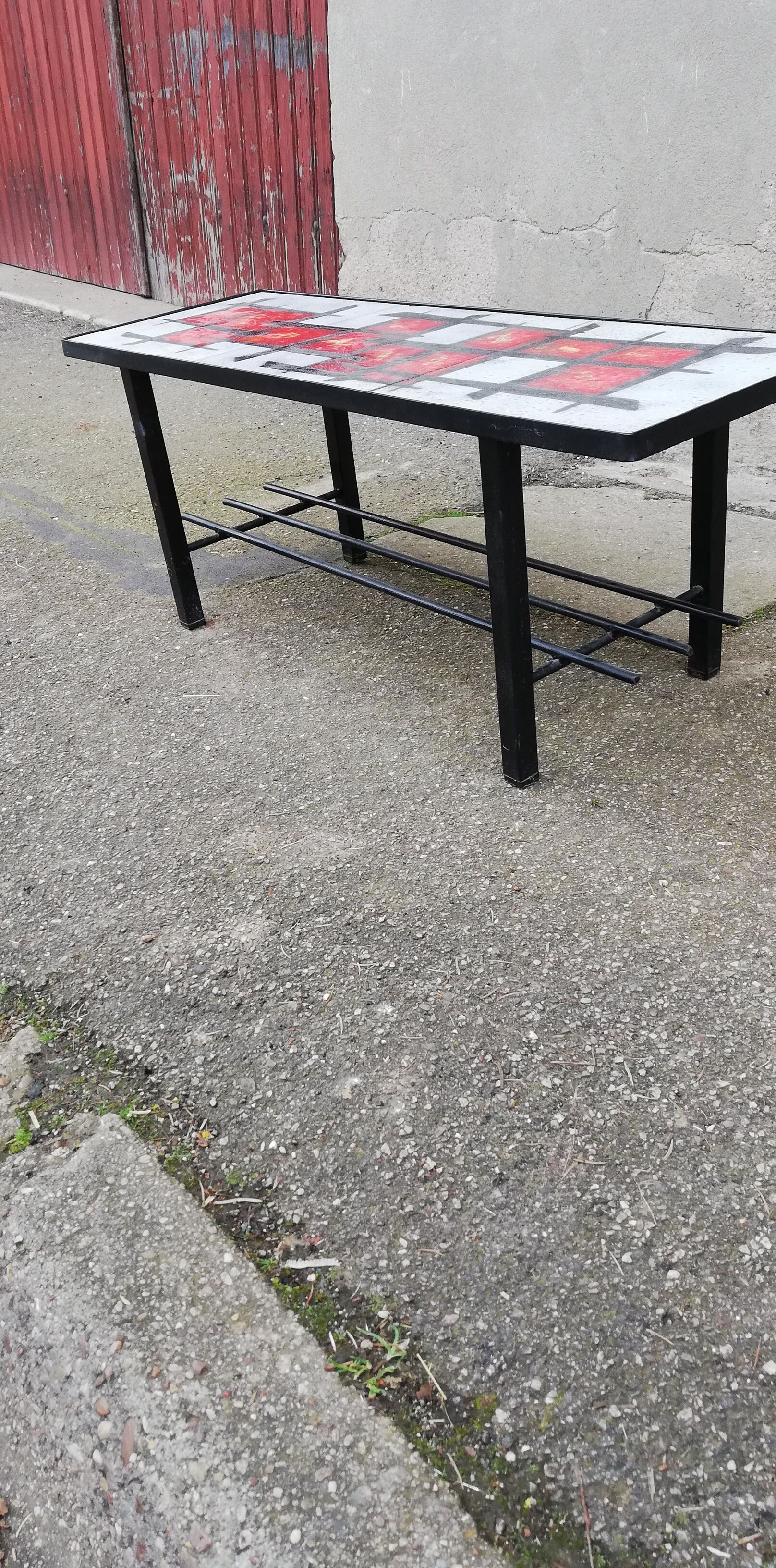 Vintage coffee table metal and lava stone