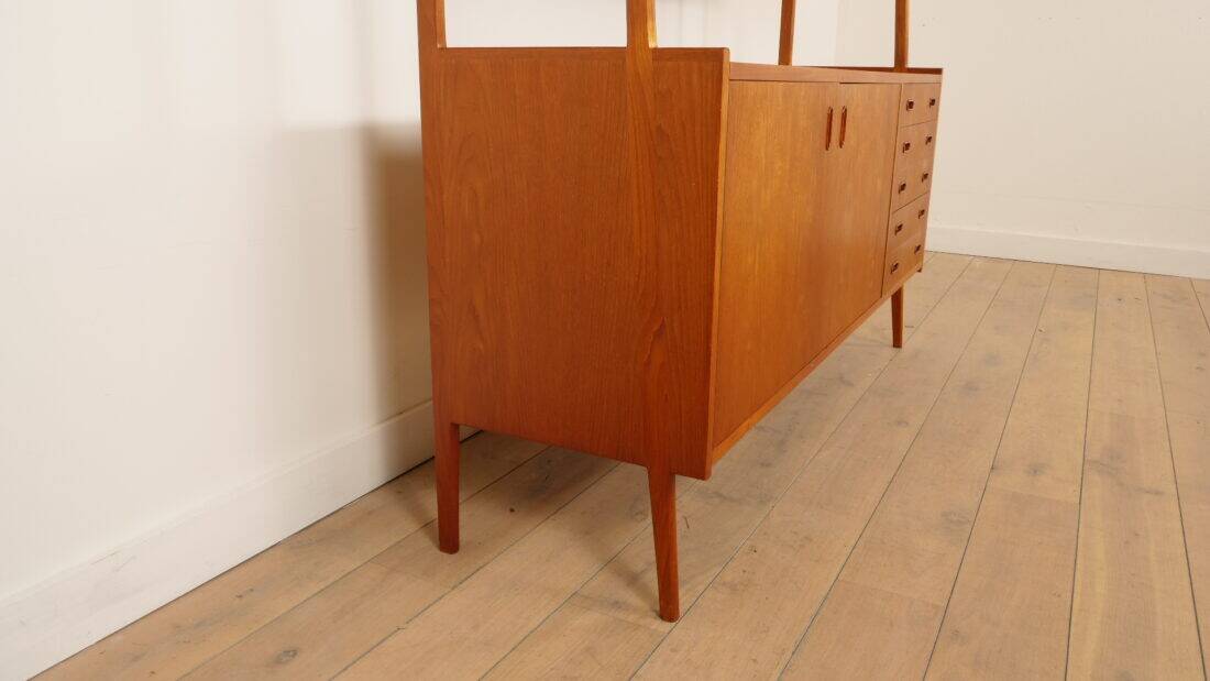 Vintage highboard | Wall cabinet | Teak | 175 cm