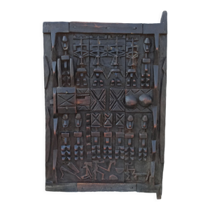 Ancienne porte en bois de grenier